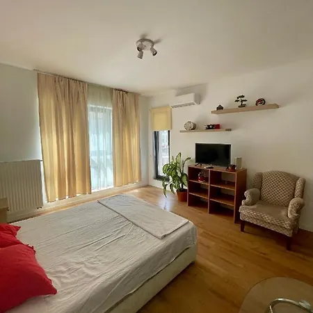 Apartment Waterfall In Bucharest