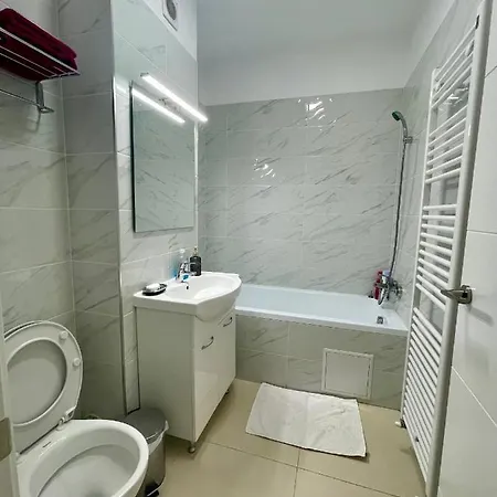 Apartment Waterfall In Bucharest